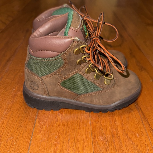 Beef and broccoli Timberland boots. Great condition, worn twice. - Picture 2 of 3